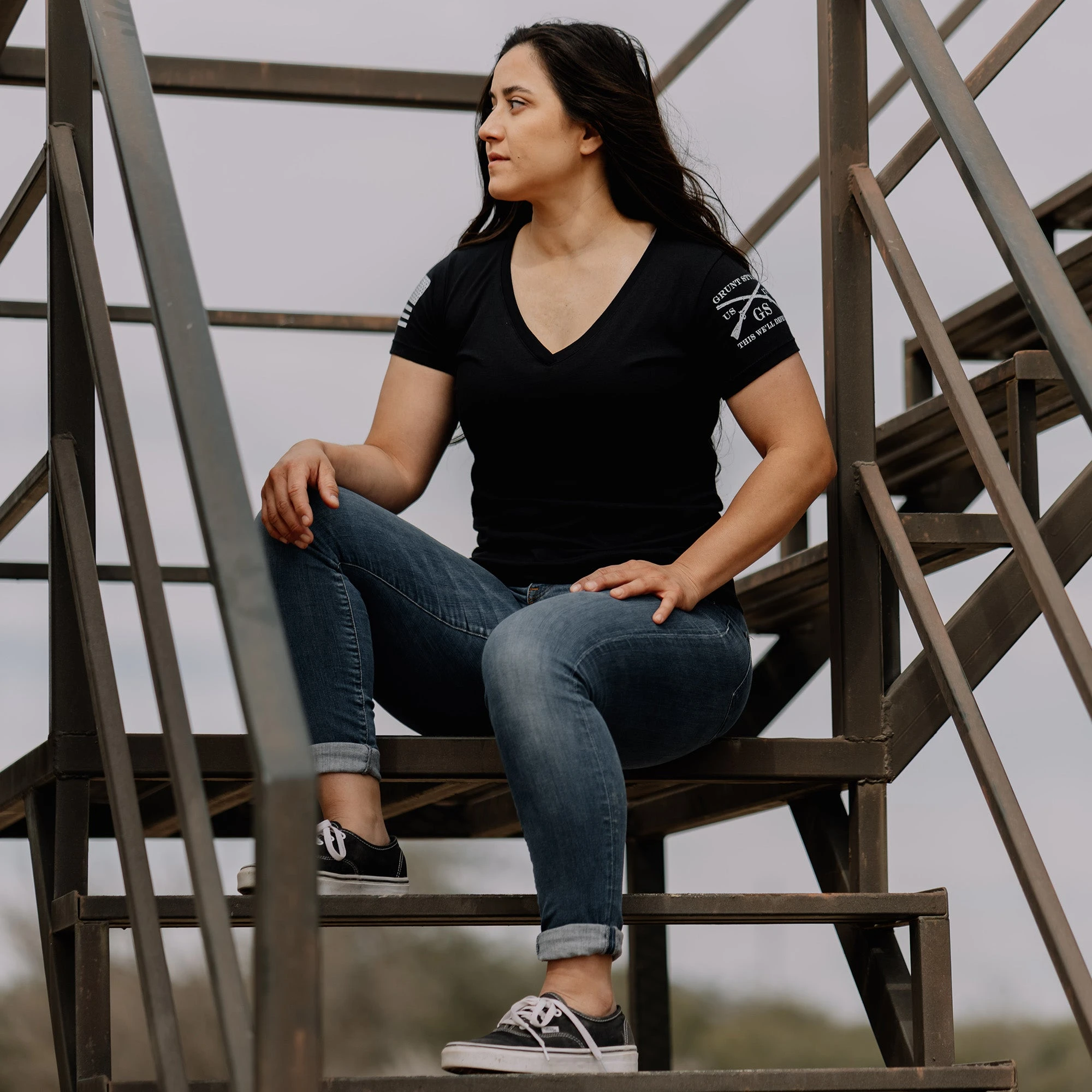 Women's Basic V-Neck - Black 3 Women's Basic V-Neck - Black