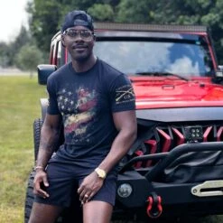 Worn Flag 2.0 T-Shirt - Black -Daily Clothing Store GS2742 WornFlag2 0 051523 001