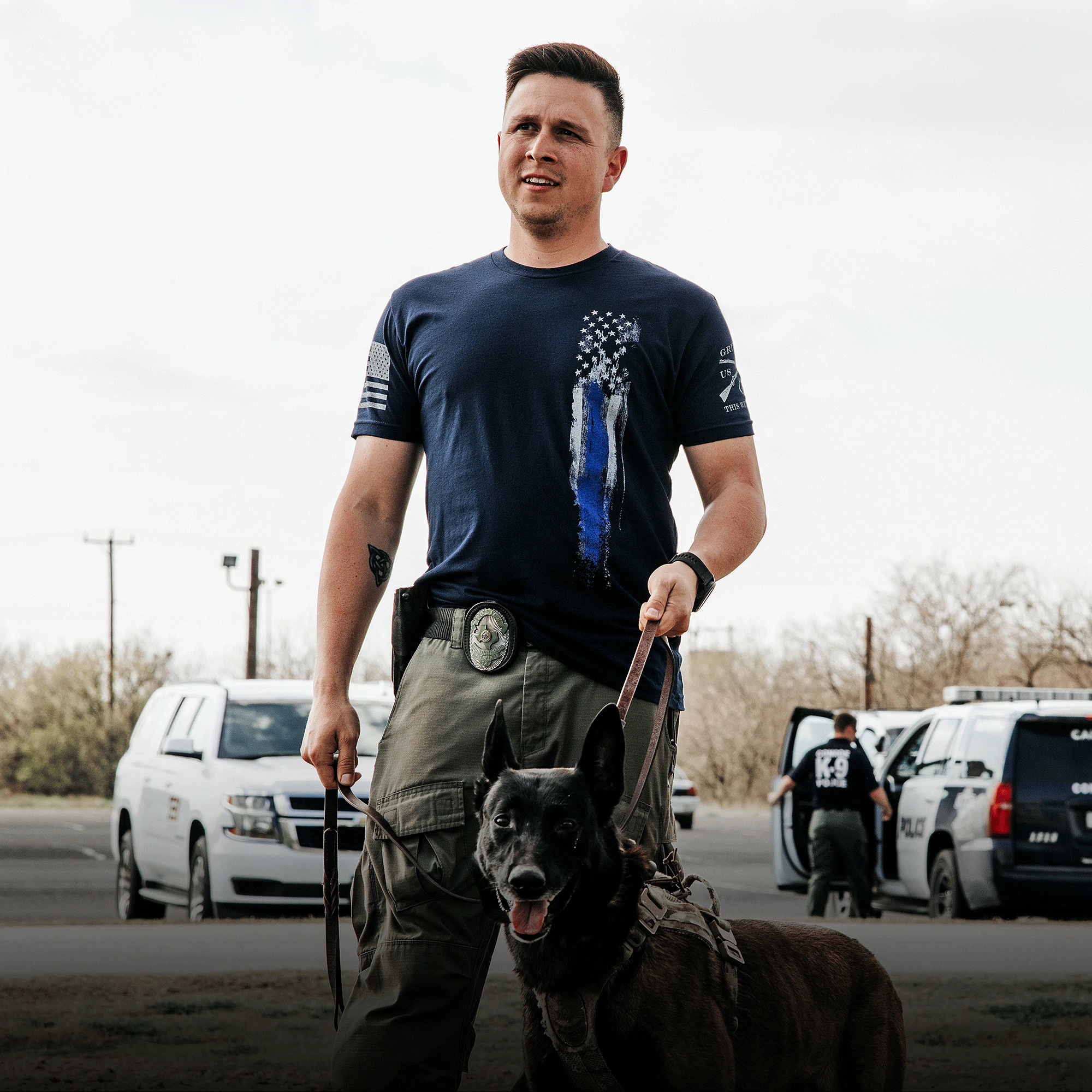 Blue Line Flag T-Shirt - Navy 4 Blue Line Flag T-Shirt - Navy - Image 2