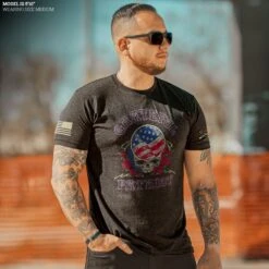 Grateful Patriot T-Shirt - Vintage Black -Daily Clothing Store ModelInfoPoster 2000x2000 Luis GratefulPatriot 2