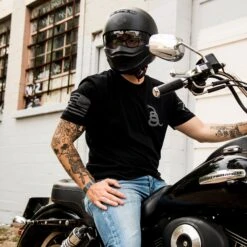 Don't Tread On Me Concealed Gadsden T-Shirt- Black -Daily Clothing Store Poster NO TEXT 2000X2000 ConcealedGadsden 1